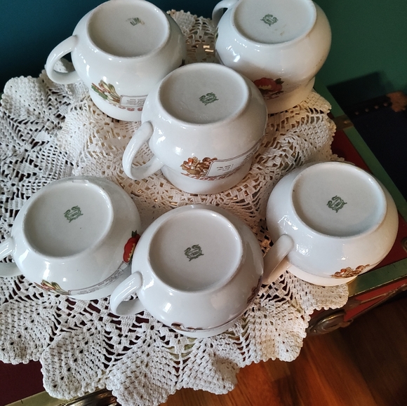 Vintage Soup Mugs with Recipes - Picture 3 of 3